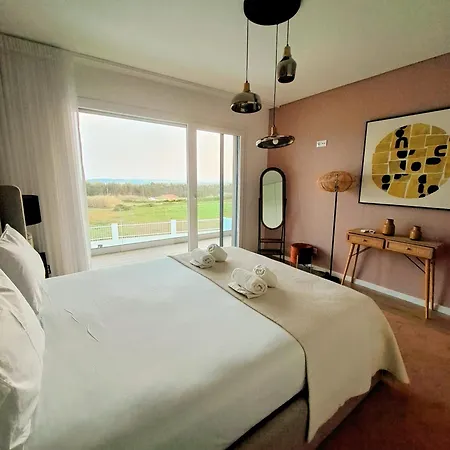 Aurora Holiday home Salir de Porto